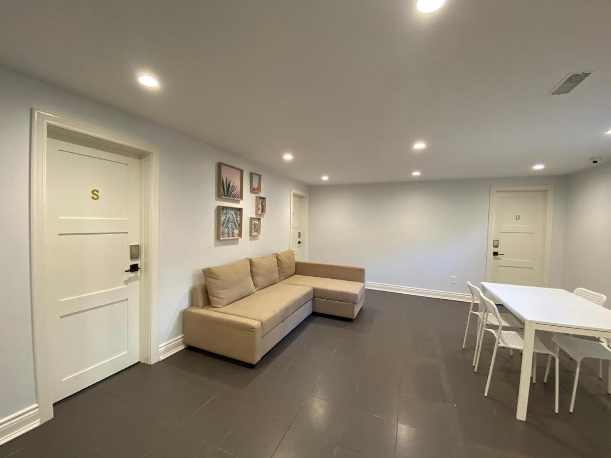 Yonge And Finch Subway !S Spacious And Modern Private Bd With Shared Bathroom Toronto Exterior photo